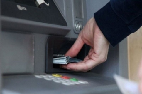 Ξέχνα όσα ήξερες! Νέες αλλαγές στα capital controls – Τι ισχύει πλέον για τις συναλλαγές με τις τράπεζες