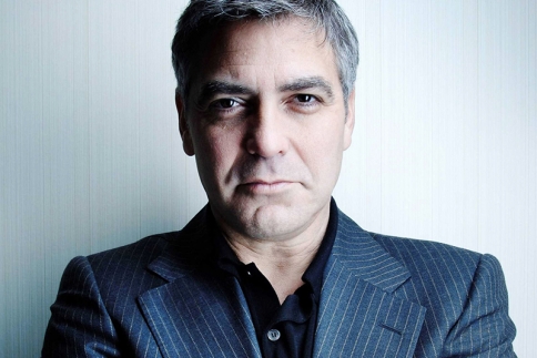 Μάθαμε πώς φιλάει ο George Clooney