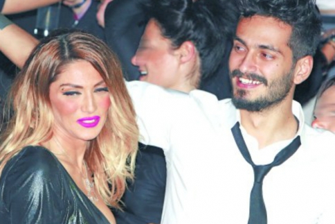 Full in love! H selfie Ηλιάδη- Γκέντσογλου από το κρεβάτι