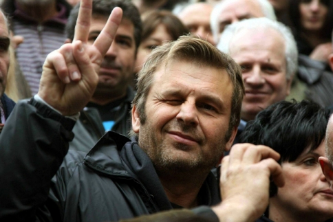 Απόστολος Γκλέτσος: Mας συστήνει τη μητέρα του