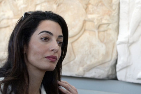 Amal Alamuddin: Τέλος η συνεργασία μαζί της για τα Γλυπτά του Παρθενώνα