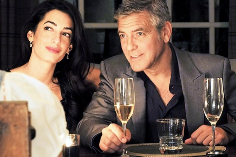 Clooney- Alamuddin: Ετοιμάζουν βαλίτσες για Σαντορίνη 
