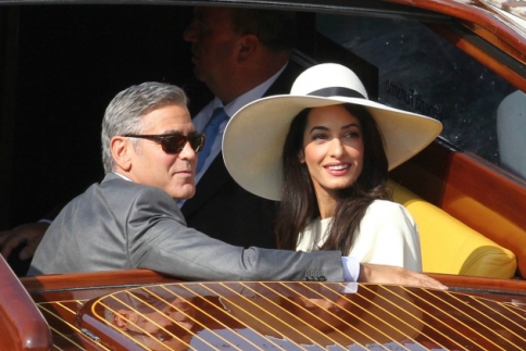 Ποια είναι η κουνιάδα του George Clooney; Αυτή είναι η όμορφη αδερφή της Amal! - Κεντρική Εικόνα