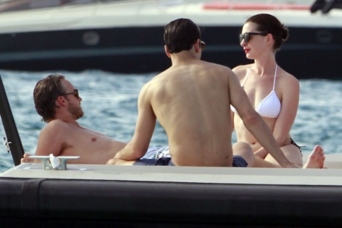 Anne Hathaway σε ζηλεύουμε!