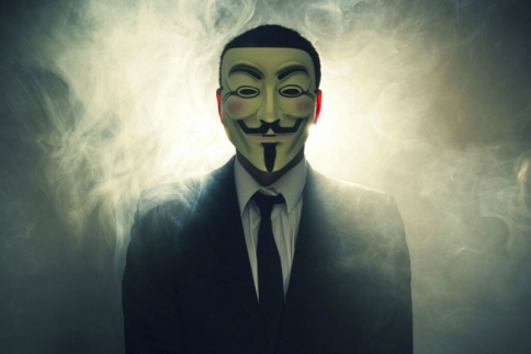 Anonymous προς ISIS: Θα σας κυνηγήσουμε