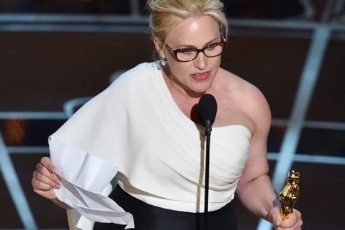 Οscars 2015: Η Patricia Arquette έκανε ρατσιστικό σχόλιο; Τι απαντά η ίδια