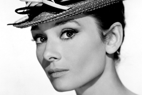 Audrey Hepburn: Το αποστεωμένο κορίτσι που κατέκτησε τo σινεμά!
