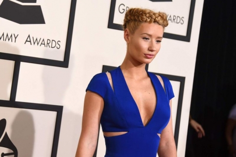 Iggy Azalea: Φωτογραφήθηκε με εσώρουχα
