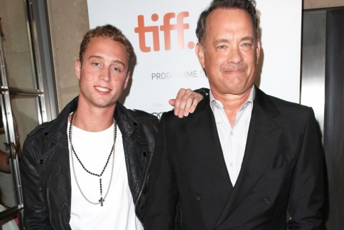 Tom Hanks: Καταζητείται από την αστυνομία ο γιος του!