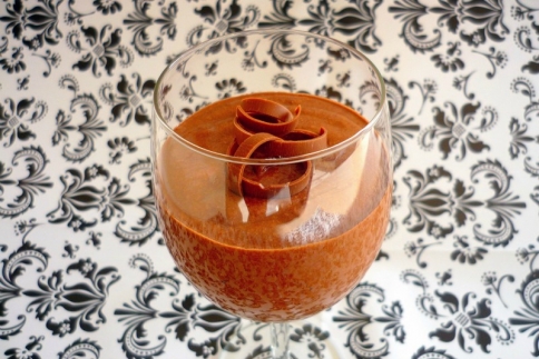 Slurp! Λαχταριστό μους σοκολάτα με αβοκάντο