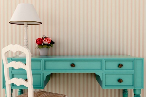 Deco tip: Πώς θα φτιάξεις έναν εντυπωσιακό ριγέ τοίχο