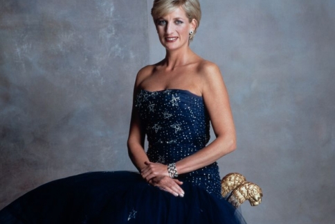 Princess Diana: Δολοφονία ή δυστύχημα; 10 θεωρίες συνωμοσίας που θα σε συναρπάσουν