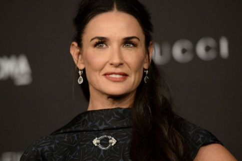 Demi Moore: Θα πληρώσει την κηδεία του νεκρού που βρέθηκε στην πισίνα της