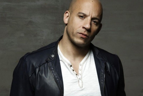 Best Valentine’s Video Ever! Δες τον Vin Diesel να τραγουδάει Maroon 5 και Gwen Stefani