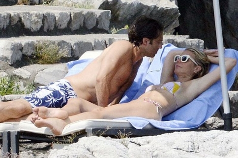 Gwyneth Paltrow: Χωρίζει με τον Brad Falchuk λόγω απόστασης