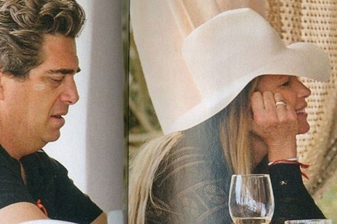 Elle Macpherson: Διακοπές στη Μύκονο