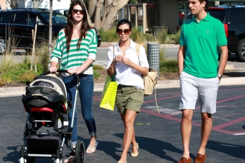 H είδηση της χρονιάς: Απάτησε ο Scott Disick την Kourtney Kardashian με την... Kendall Jenner;