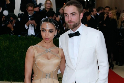 Split Alert: Χώρισαν Robert Pattinson-FKAtwigs