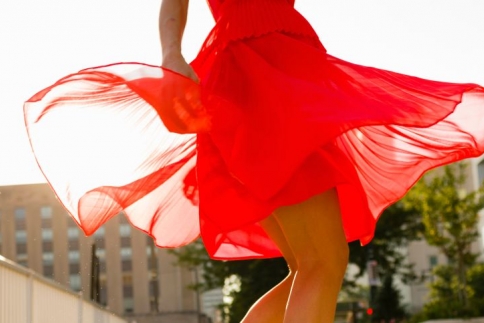 15 Flirty φορέματα για εσένα που είσαι single ! (και πολύ καλά κάνεις )