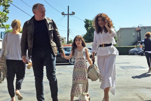 Salma Hayek: Την εκνεύρισε ο σύζυγος της και εκείνος την έβγαλε για ψώνια