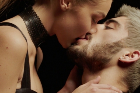 Sex me up: Aυτά είναι τα πιο σέξι video clip για το 2016 