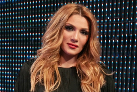 Αγγελική Ηλιάδη: Ποιος είναι ο sexy άντρας δίπλα της; Και δεν είναι ο Γκέντσογλου!