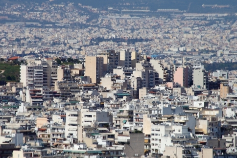 Ο Χάρης Σαββίδης μας πάει βόλτα στους λόφους της Αθήνας 