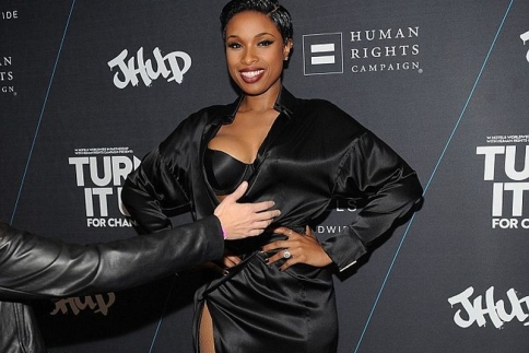 Η Jennifer Hudson έχασε 37 κιλά σε 4 χρόνια και δείχνει το σώμα της!