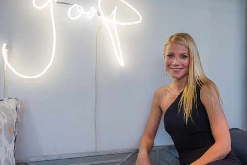 Στο πλευρό της Gwyneth Paltrow ο Chris Martin