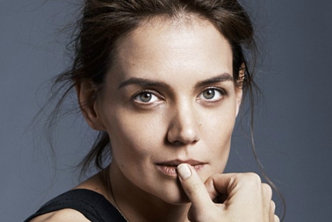 Katie Holmes: Πώς βρίσκεις μέσα σου τρόπο να ξεπεράσεις ένα διαζύγιο
