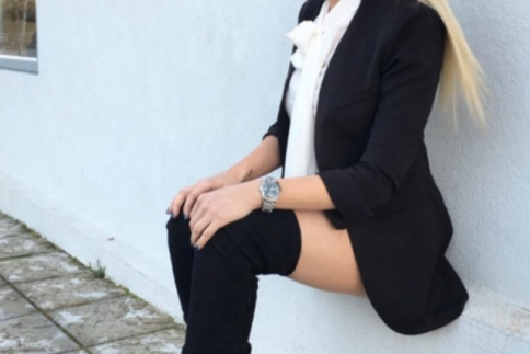 Street style : Υιοθέτησε το chic and sexy look της Κατερίνας Καινούργιου σε λίγα μόλις λεπτά