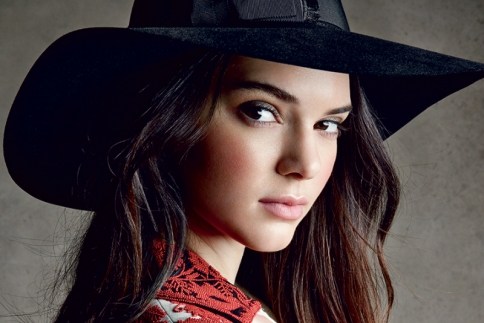 Kendall Jenner: Η τεράστια επίθεση αγάπης από τους θαυμαστές της 