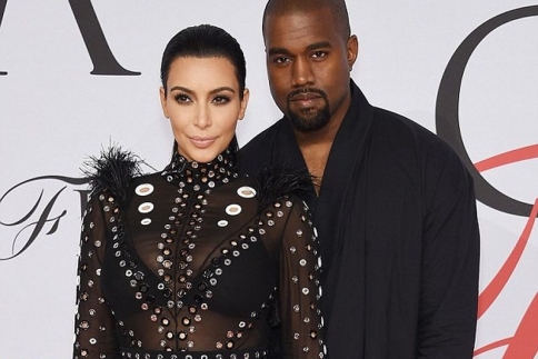 Kim Kardashian: Έφτιαξε ένα γήπεδο μπάσκετ στον Κanye West