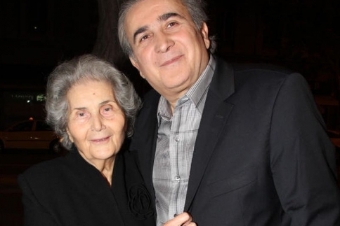 Λάκης Λαζόπουλος: Θρήνος για τον Λάκη. Έχασε τη μητέρα του