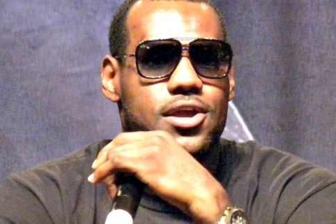 Ο LeBron James... επιστρέφει σπίτι του