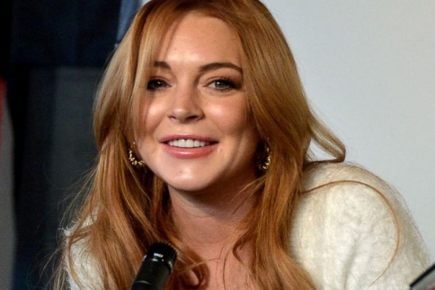 Η Lindsay Lohan τρελάθηκε! Δες τι ζήτησε για να εμφανιστεί σε ρωσικό talk show (και θα γελάσεις με την ψυχή σου)
