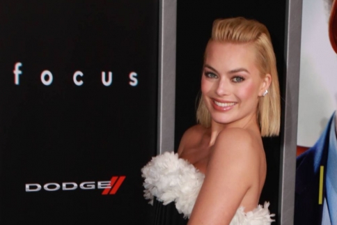 Μargot Robbie: Η νέα λαμπερή εμφάνιση της στο red carpet