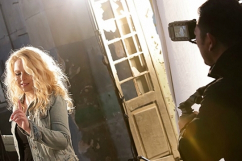 You Give Me Love: Ήμουν και εγώ στo video clip της Μαριέττας Φαφούτη και του Gautier