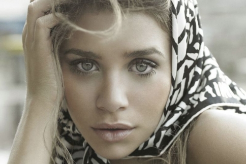 Mary-Kate Olsen όπως Renee Zellweger: Δείτε την απίστευτη μεταμόρφωση της