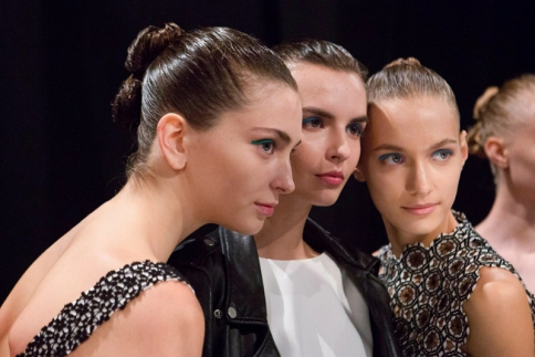 NYFW: 3 hot χτενίσματα που συζητήθηκαν πολύ στη Νέα Υόρκη! 