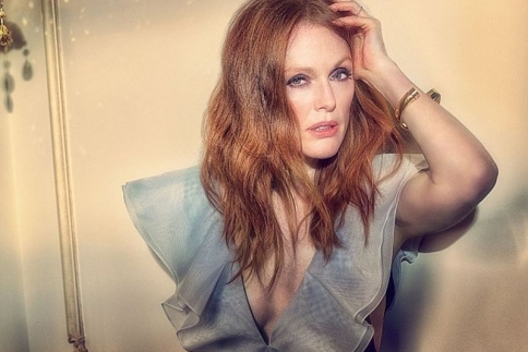 Julianne Moore: Εγώ είμαι μια απλή γυναίκα