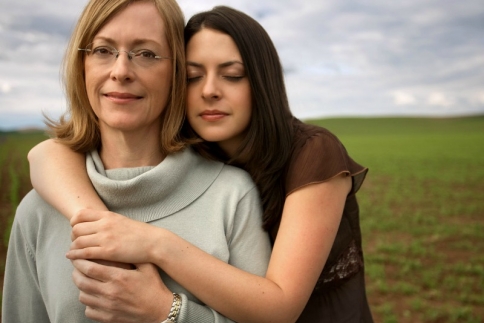 #ΜyBeautifulMom: To hashtag που θα σε σοκάρει! Πότε της είπες ότι είναι όμορφη;