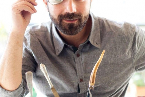 Nomad chef: Ο Ανδρέας Λαγός στήνει ένα εστιατόριο στο σπίτι σου