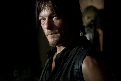 To finale του The Walking Dead είναι τόσο συγκλονιστικό που έκανε τον Daryl να κλαίει