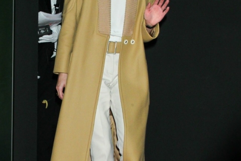 Street style : Olivia Palermo - Δοκιμάζει λευκό τον χειμώνα και κάνει την διαφορά