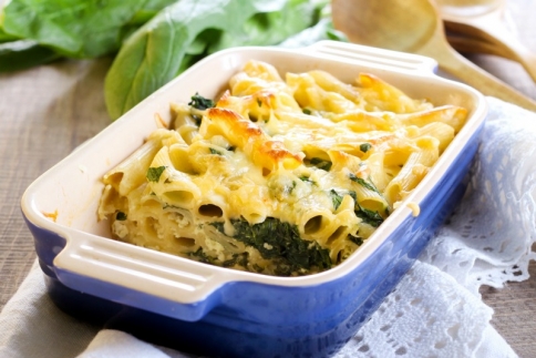 Pasta στο φούρνο με ρικότα και σπανάκι