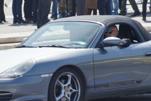  Ο βουλευτής που αποφάσισε να κρατήσει την Porsche!