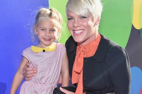 Pink: Ανεπανάληπτη ομοιότητα με την κόρη της