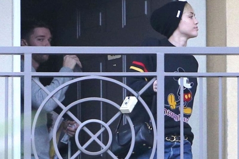 Eίναι επίσημο: Ζευγάρι Miley Cyrus-Patrick Schwarzenegger