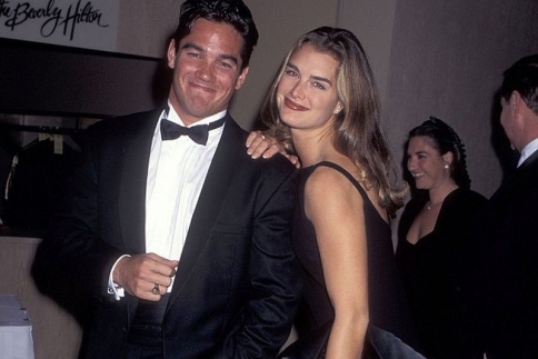 Περί παρθενιάς: Ο Dean Cain απαντά στην Brooke Shields